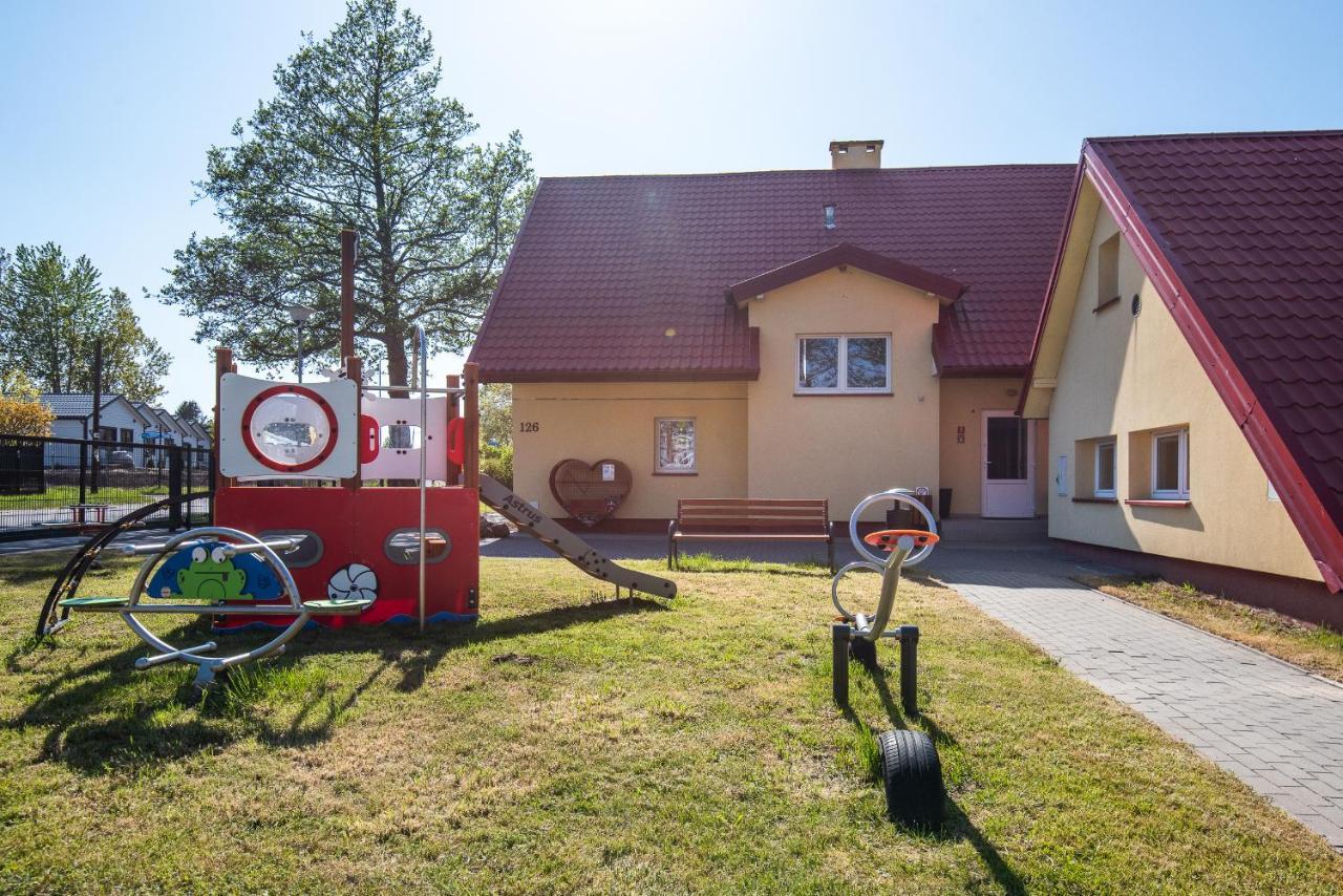 Nad Brzegiem Baltyku Hotel Sarbinowo Eksteriør billede
